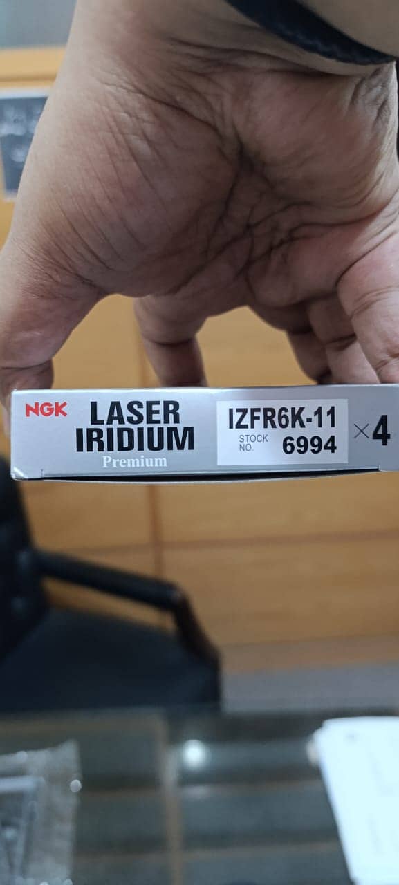 NGK Laser Iridium Spark plug Honda and others Part # 6994 IZFR6K11 0