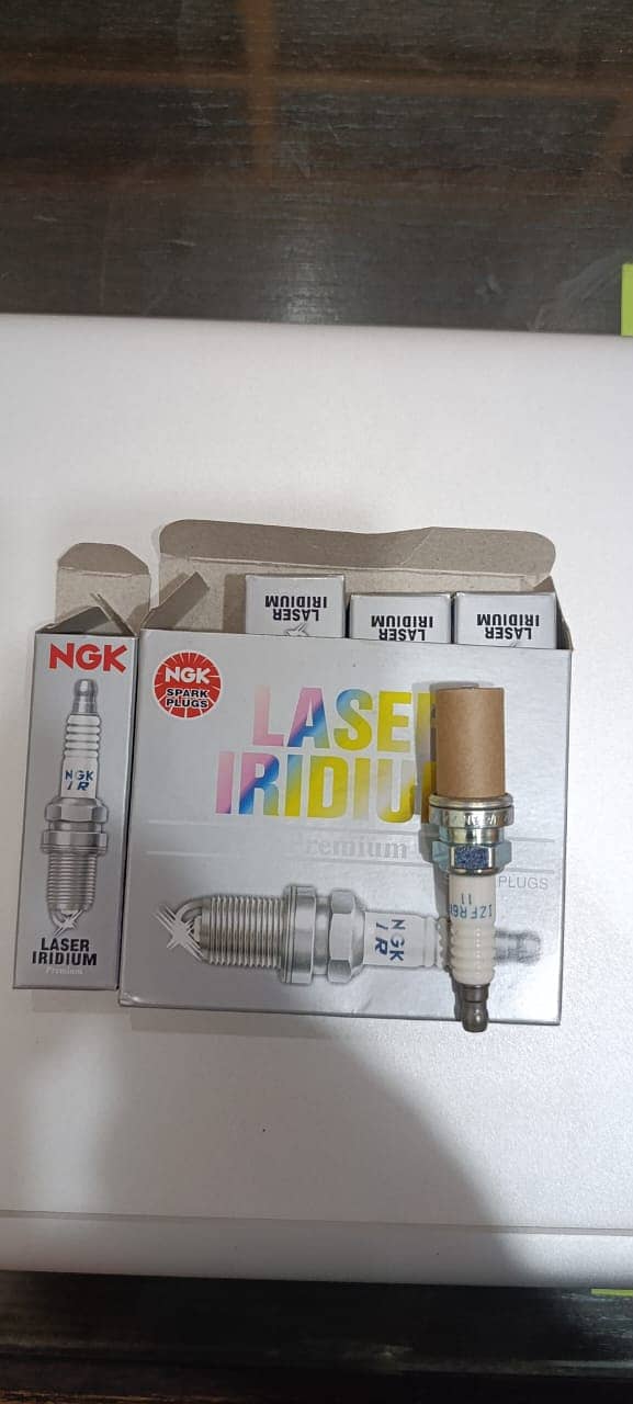 NGK Laser Iridium Spark plug Honda and others Part # 6994 IZFR6K11 2