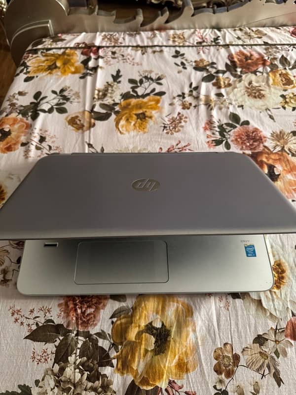 HP ENVY 15 Notebook PC 2