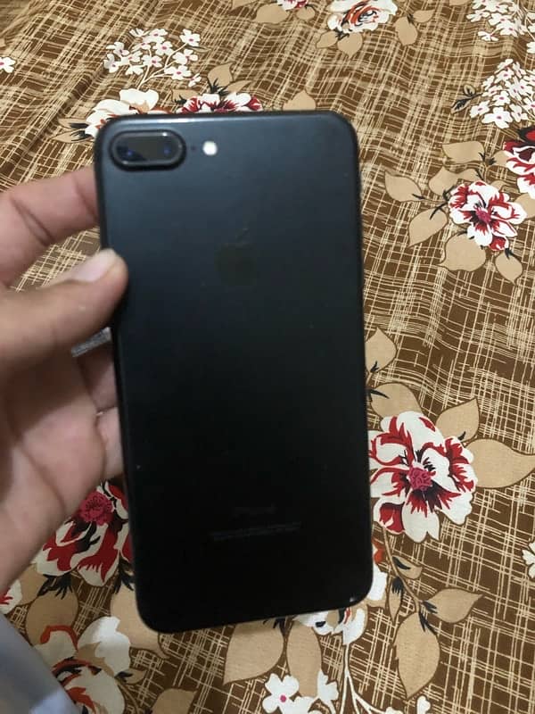 Iphone 7 plus 32 Gb Jv Sim Working 1