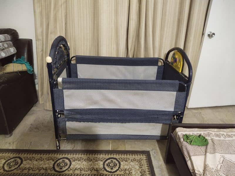 Iron baby cot 2