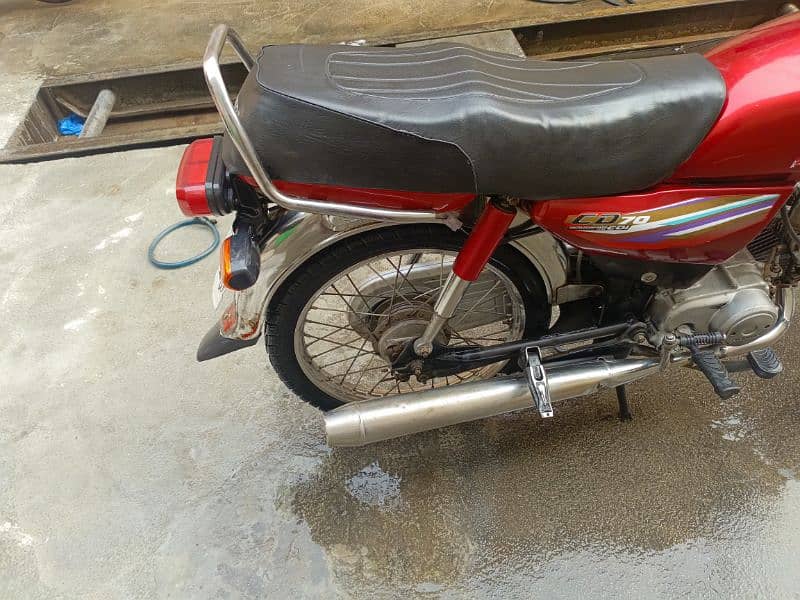 honda 70. contact. 03004191022 4