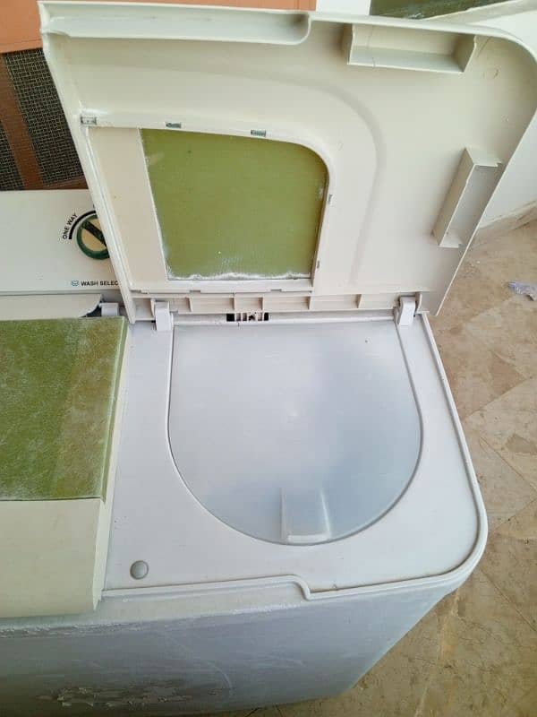 washing machine & dryer 3