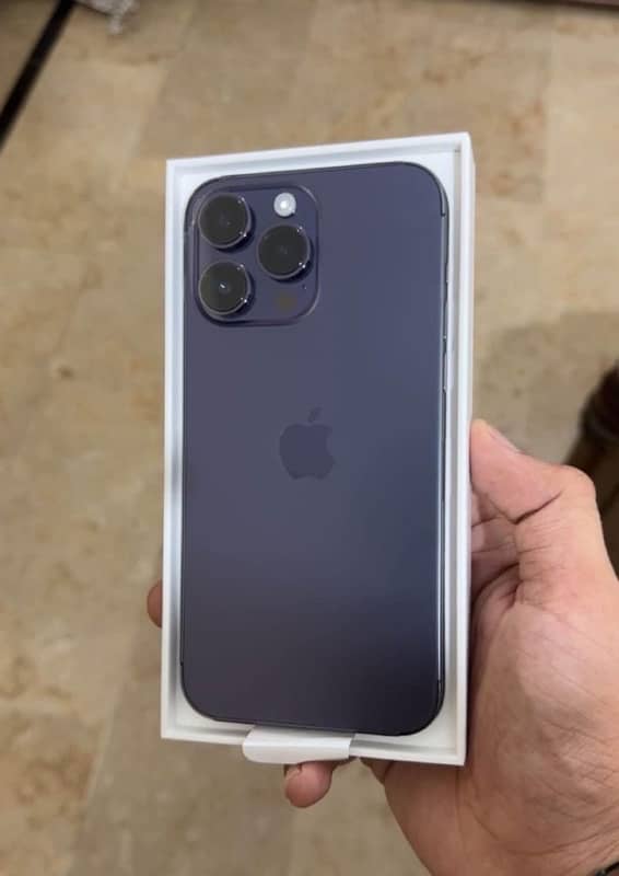 iphone 14 pro max 128Gb purple 1