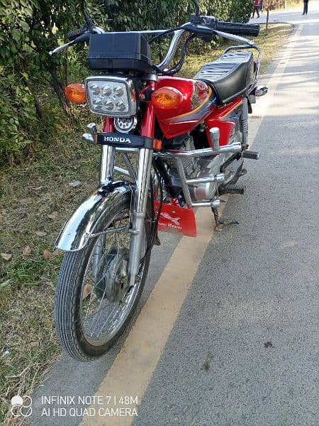 Honda CG 125 model 2010 for urgent sale 0