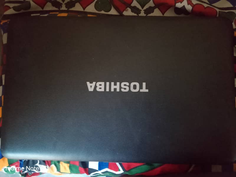 Toshiba satellite pro x850 4gb 300gb with charger 0