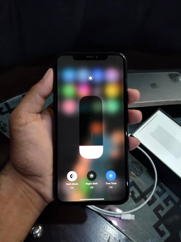 IPhone 11 pro max 256 GB With complete Box non pta 0