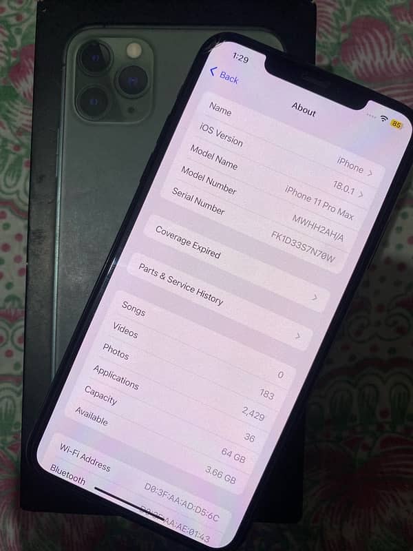 Iphone 11 pro max with box 9