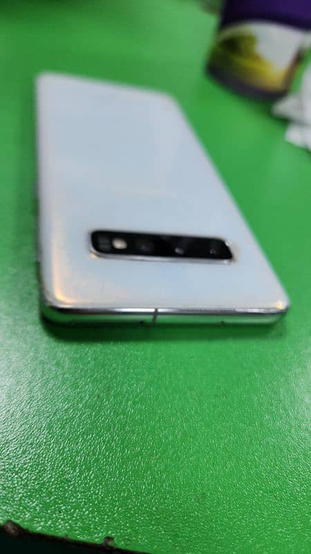 Galaxy S10 Official PTA 8/128 5