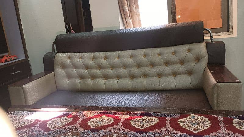 5 Seater sofa Complete set 3seater+1seat+1seat 2