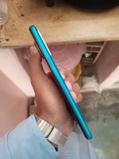 realme 5i