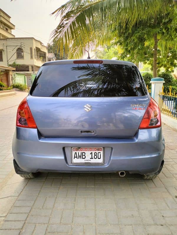 Suzuki Swift 2011 3