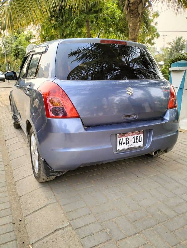 Suzuki Swift 2011 6