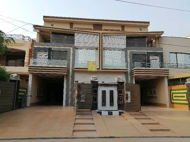 Johar Town House For sale Sized 10 Marla 0