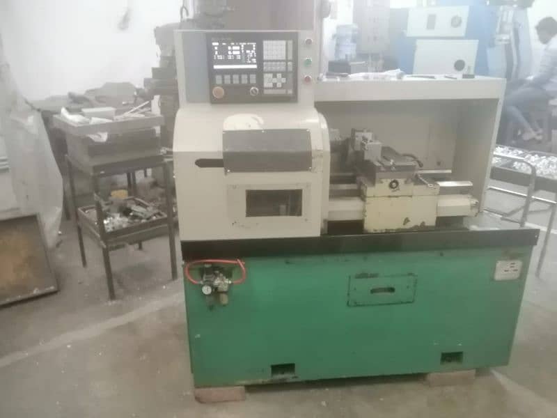 CNC lathe machine 1