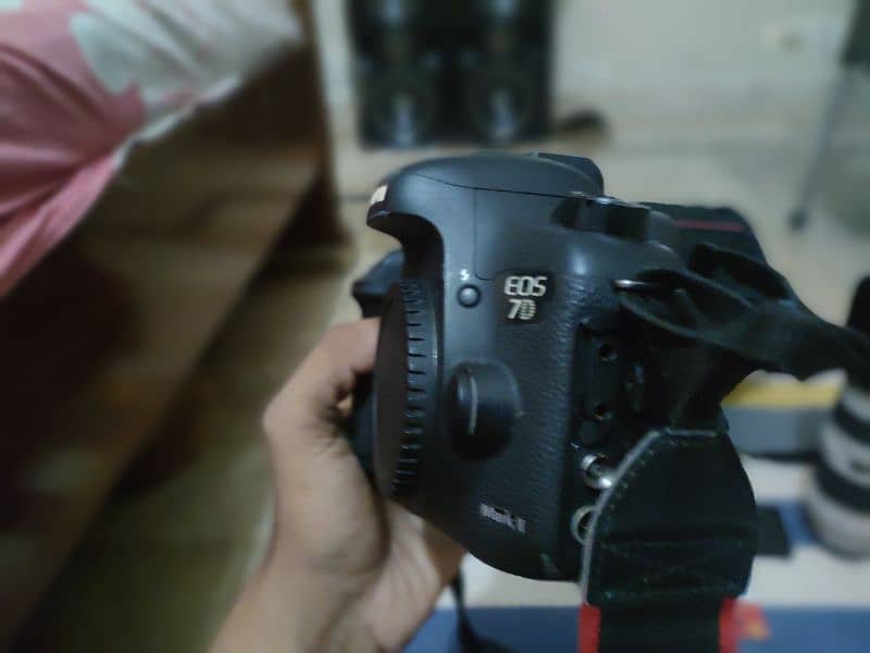 7d mark 2 12