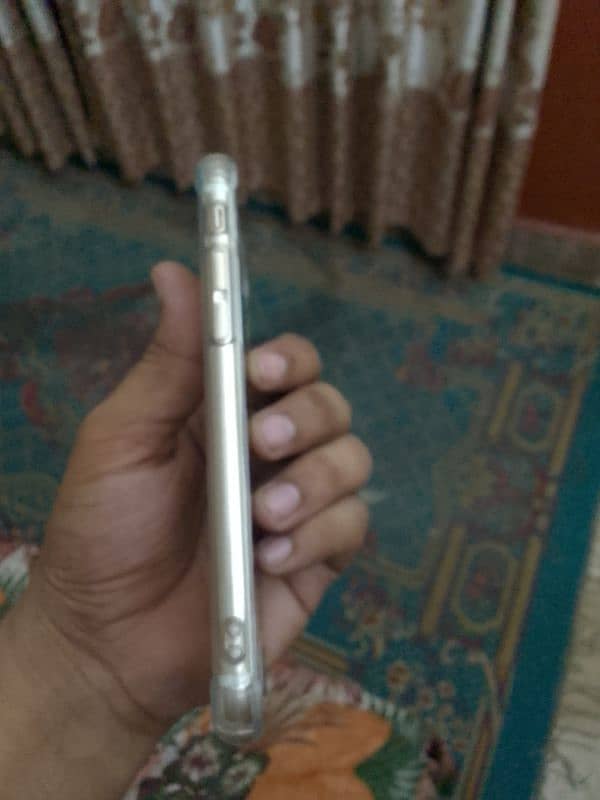 Iphone 6s for sell 1