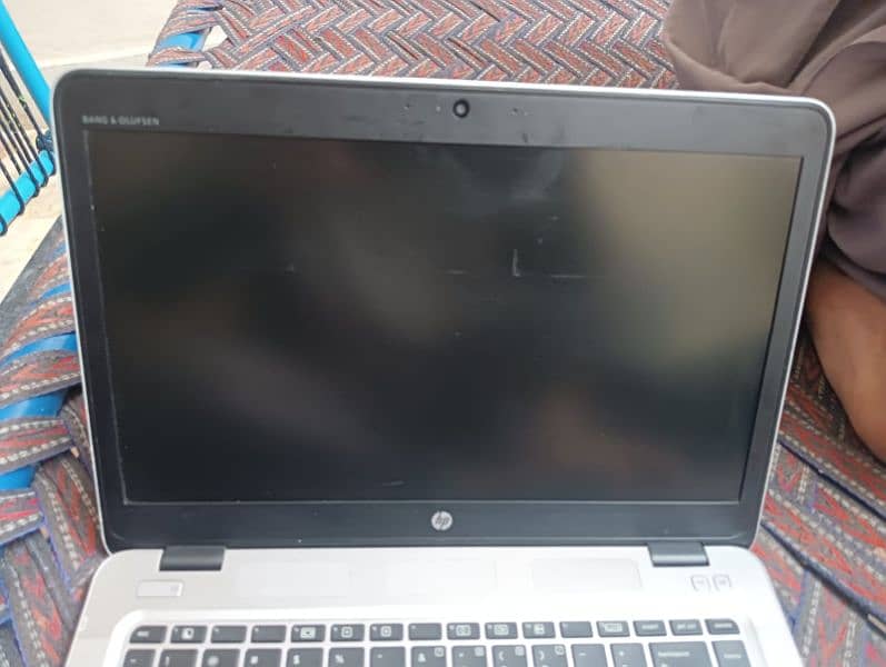 Hp elitebook G3 840 i5 6th gen 6