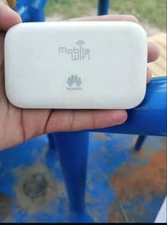 Unlocked Zong Bolt+ Internet Device with Full Box 9 months warranty