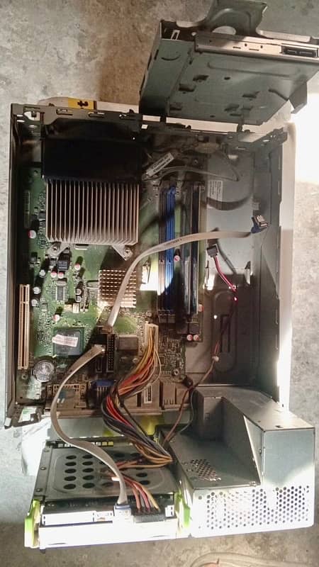 INTEL CPU EXCELLENT CONDITION 3