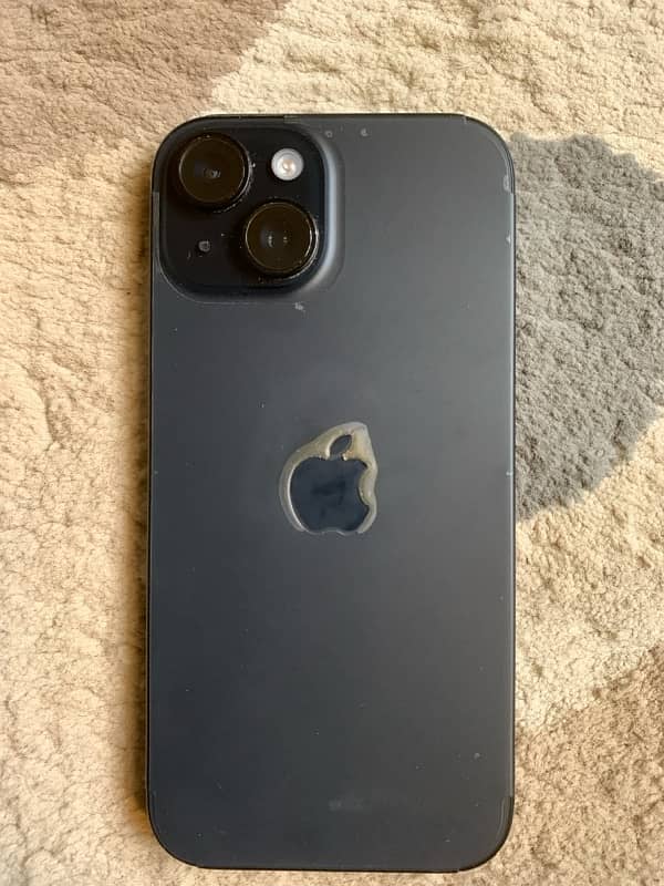 IPHONE 15 128 Gb 4