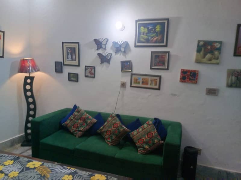 1 Kanal Beautiful Fully Furnished Lower One Bad Room For RENT In DHA Phase 4 (Only 3