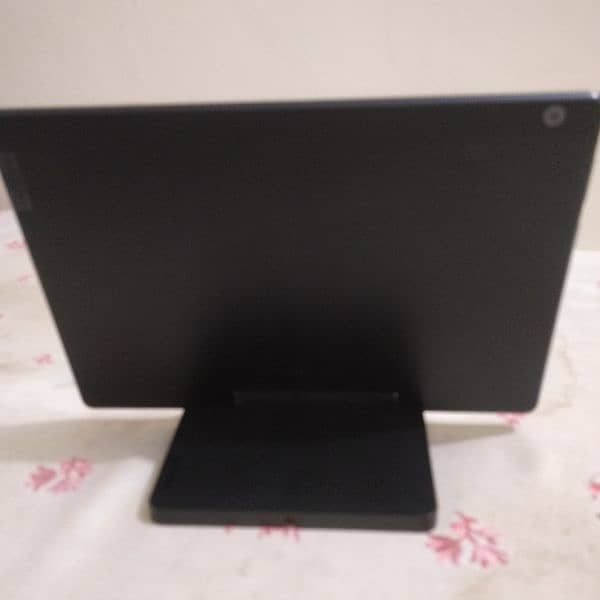 Lenovo tab TB-x605f--10"screen 3/32 1