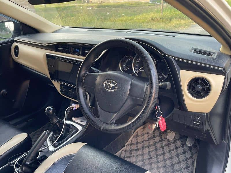 Toyota Corolla XLI 2018 7