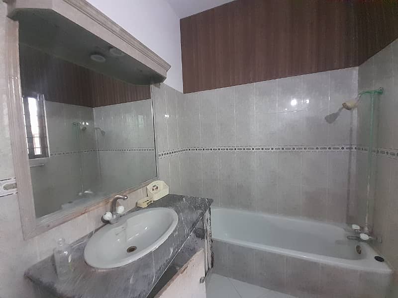 Furnished Bedroom With Attached Bath Available For Rent. 3