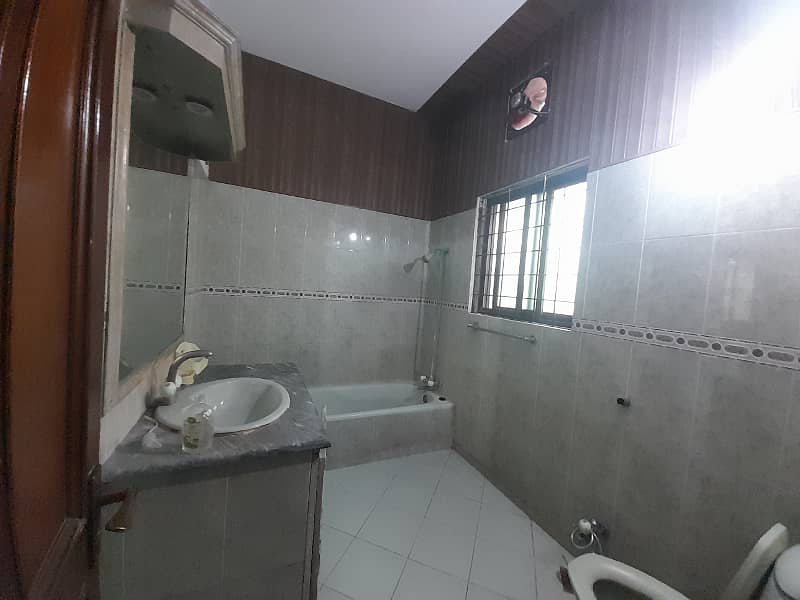 Furnished Bedroom With Attached Bath Available For Rent. 4