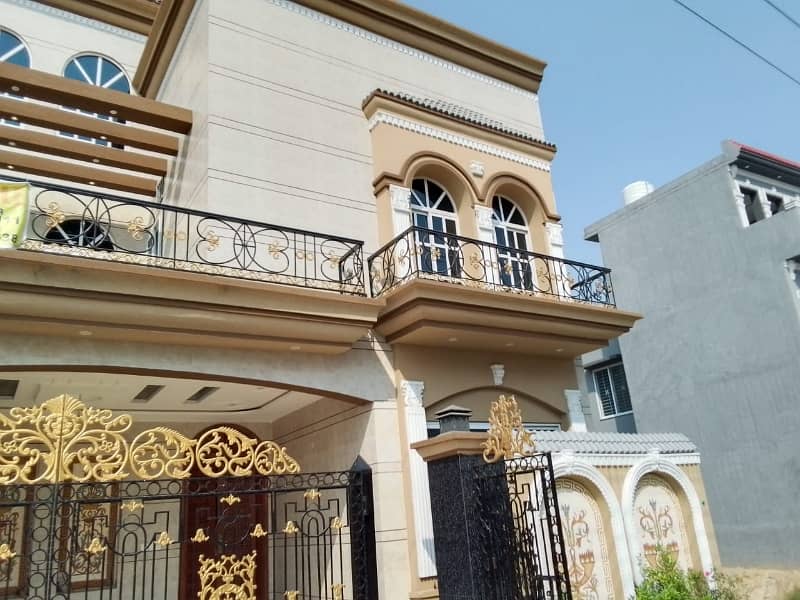 10 Marla Brand New House For Sale In LDA AVENUE_1. 1