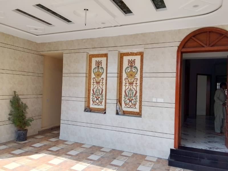 10 Marla Brand New House For Sale In LDA AVENUE_1. 0