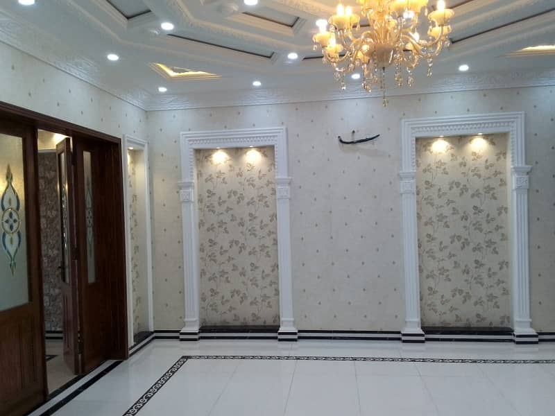 Luxurious brand new owner built house for sale in LDA AVENUE_1. 20