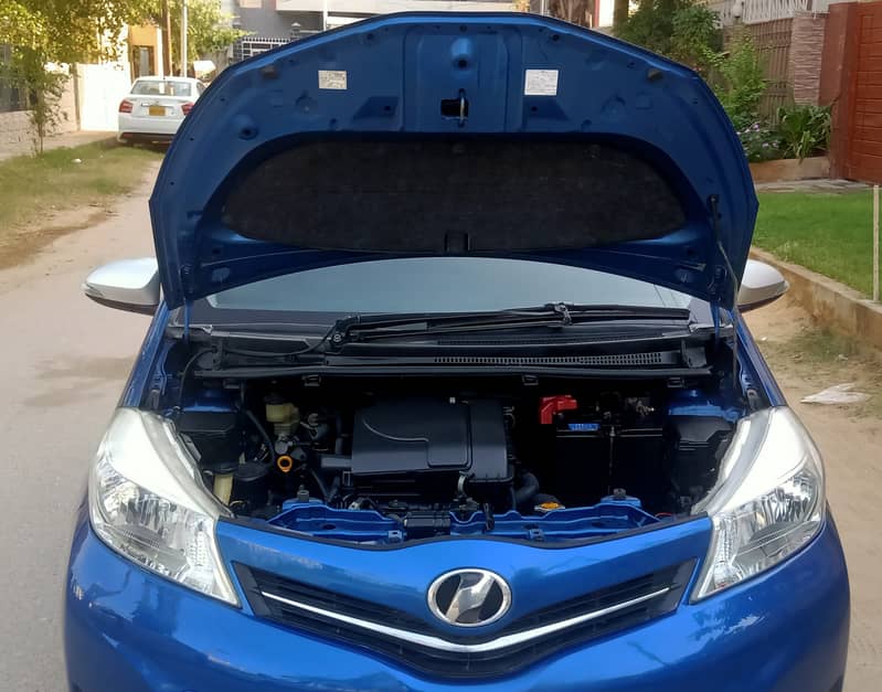 Toyota Vitz 2011/2014 Jewella Package Full Genuine Push Start 9