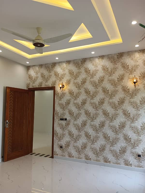 10 Marla Brand New House Is Available For Rent In Talha Block Bahria Town Lahore 6