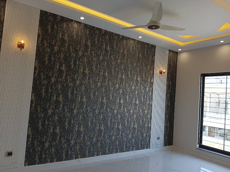 10 Marla Brand New House Is Available For Rent In Talha Block Bahria Town Lahore 9