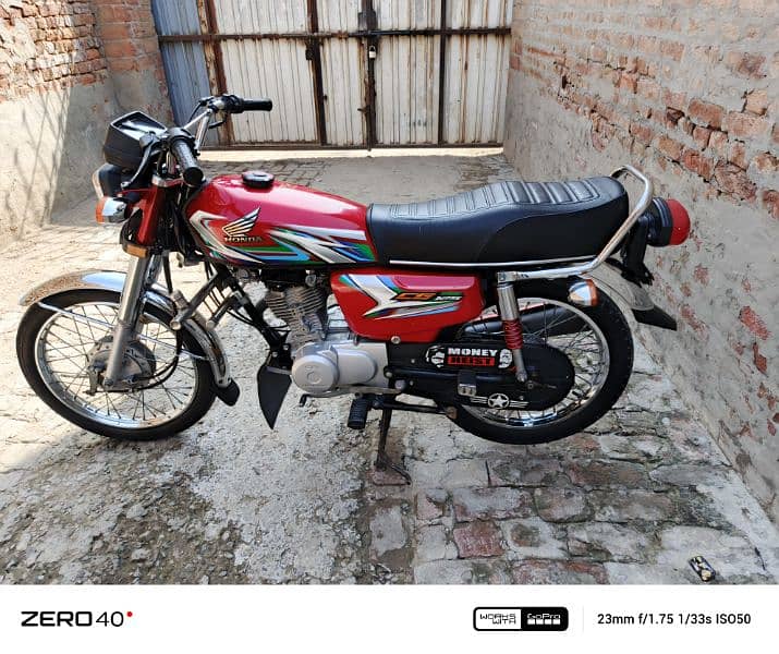 Honda CG125 2022/23 Very good condition 2