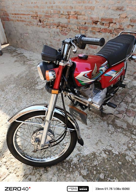 Honda CG125 2022/23 Very good condition 3