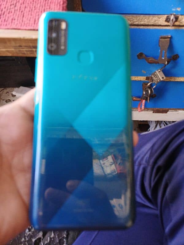 Infinix hot 11 4/64 3