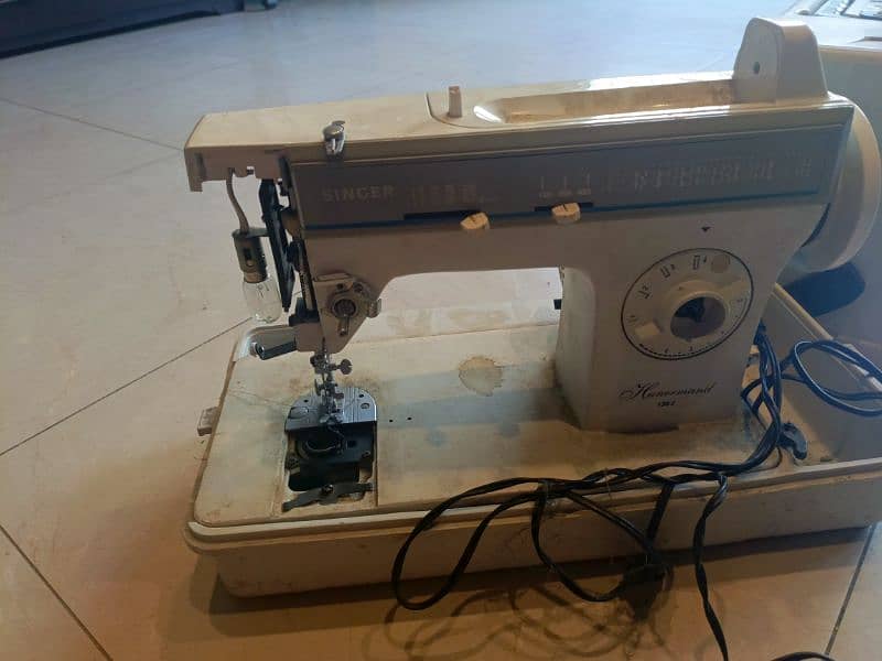 singer embroidery machine 3