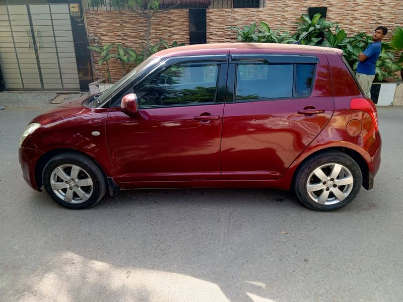 Suzuki Swift 2012 Automatic 3