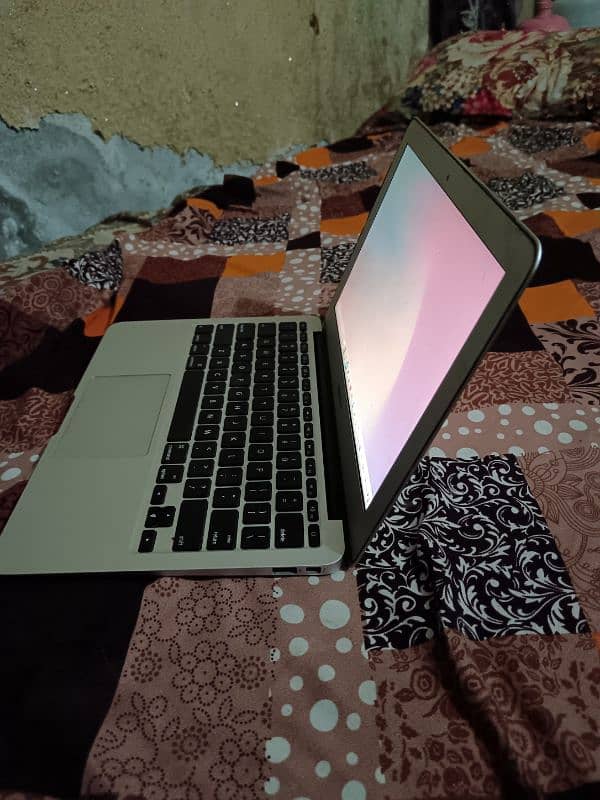 macbook air 2011 2