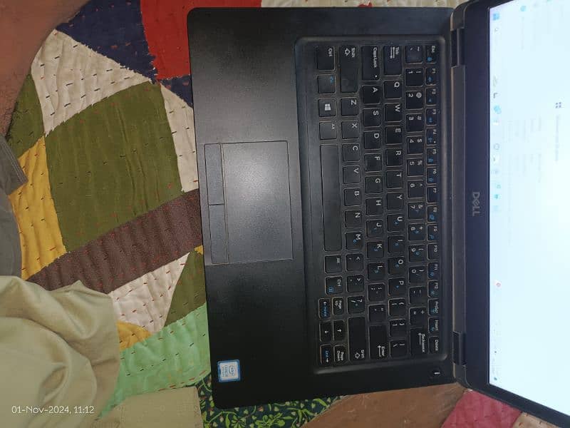 Dell laptop core i5 8th gen 4