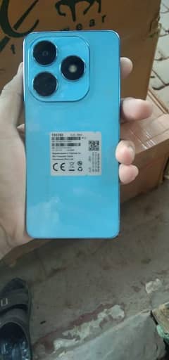 Tecno sapark 20 all okay full box 10/10 condition 16/256