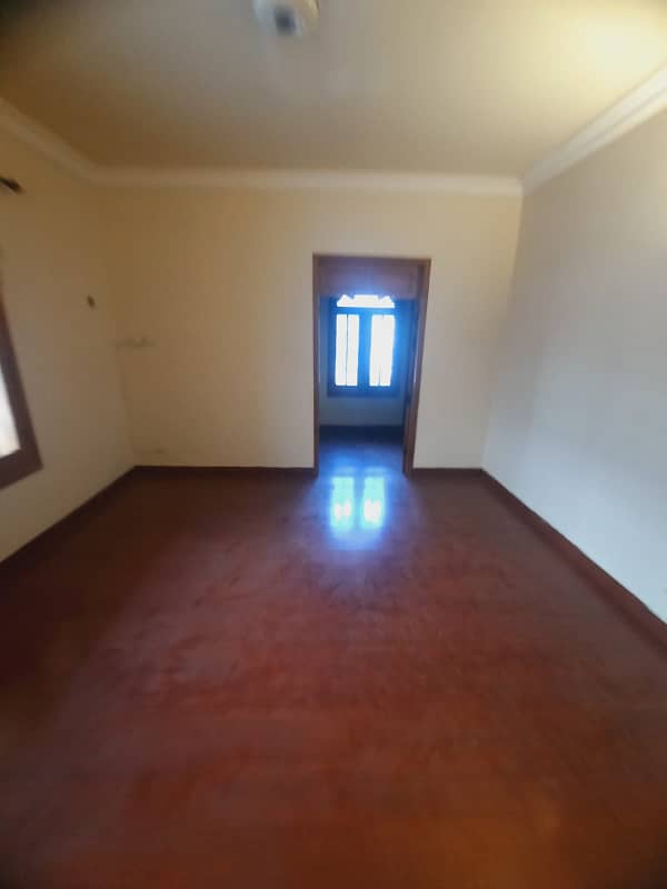 5bed, 2 Kanal Full House For Rent In DHA Phase 2 11