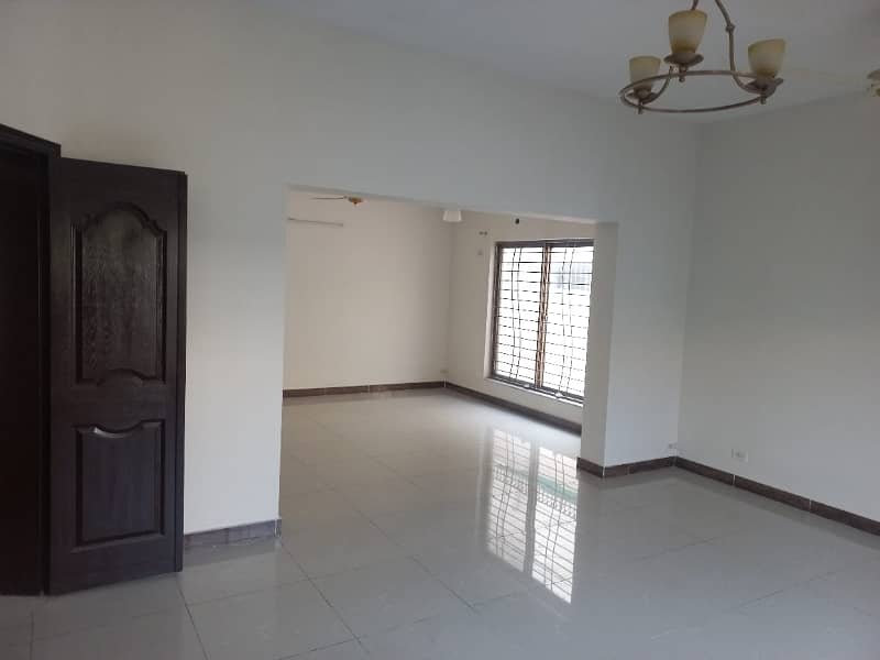 Askari 10 Sector F House For Sale 3