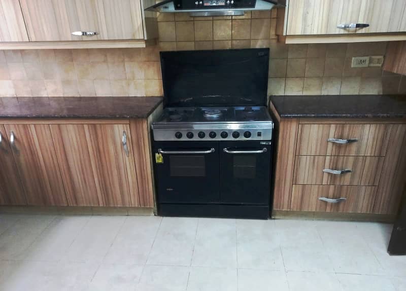 Askari 10 Sector F House For Sale 9