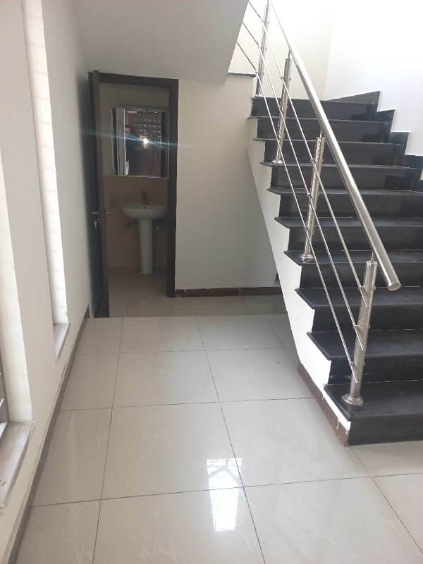 Askari 10 Sector F House For Sale 29