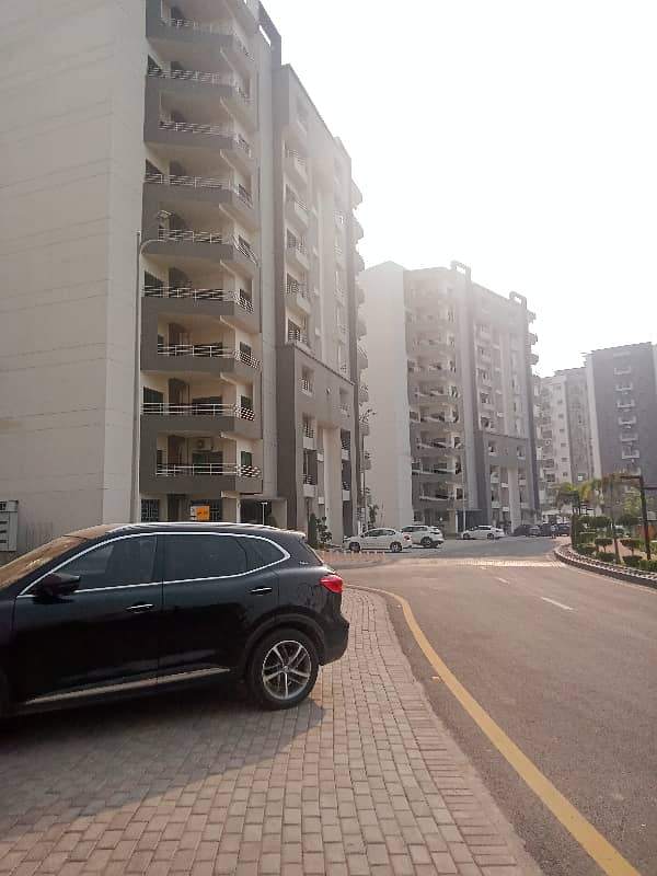 6 Floor Barnd New Apartment Available For Sale in Askari 11 Lahore 1