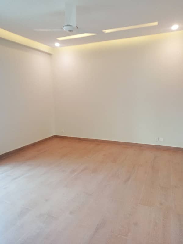 6 Floor Barnd New Apartment Available For Sale in Askari 11 Lahore 20